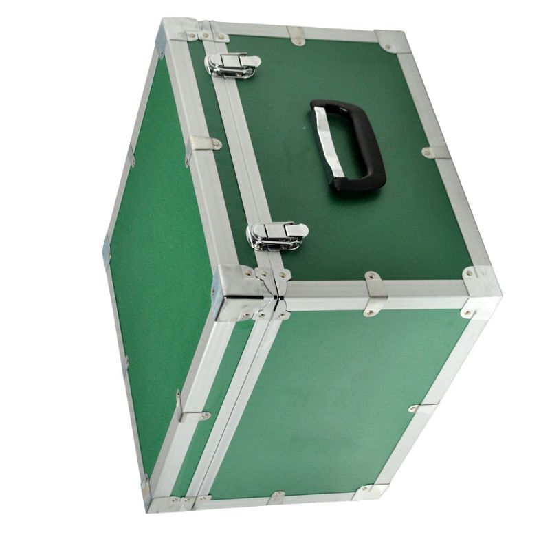 Simulador-para-Treino-de-Injecao-Intramuscular-no-Gluteo-com-Visualizacao-da-Estrutura-Interna-e-Dispositivo-de-Sinalizacao-de-Advertencia-Center-Medical