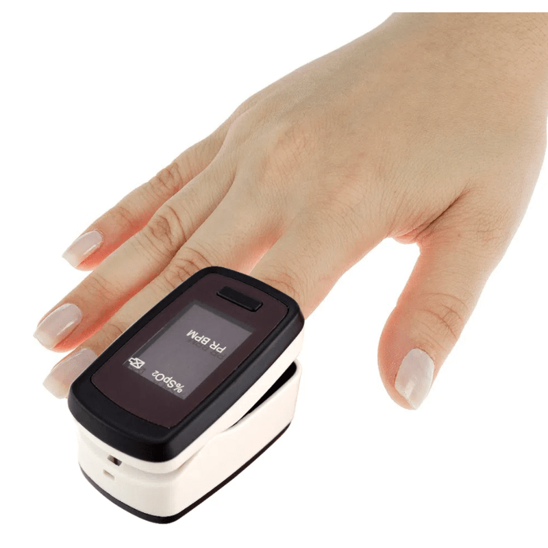 Oximetro-de-Dedo-Portatil---302L-Center-Medical