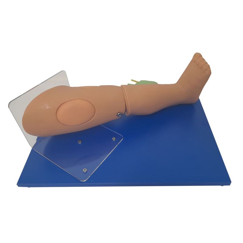 Simulador-para-Puncao-Intraossea-Infantil-Center-Medical2