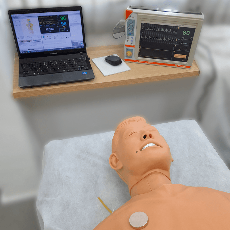 Simulador-para-Treino-de-Suporte-Avancado-ACLS-RCP-e-ECG-com-Software-Sem-Fio