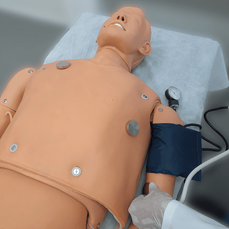 Simulador-para-Treino-de-Suporte-Avancado-ACLS-RCP-e-ECG-com-Software-Sem-Fio